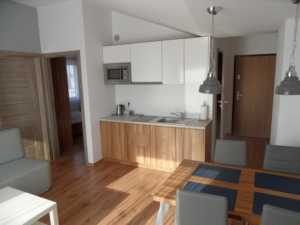 Marina Plaza Apartamenty Jastarnia Buitenkant foto