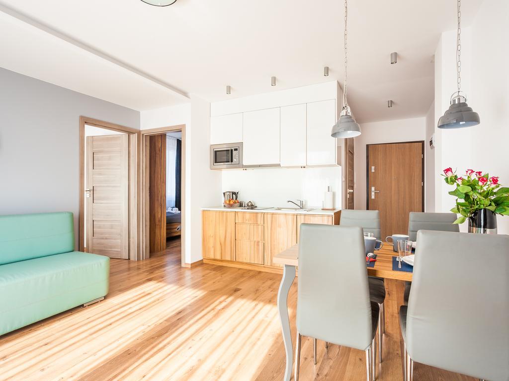 Marina Plaza Apartamenty Jastarnia Buitenkant foto